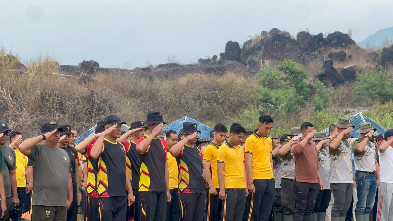 Partisipasi Brimob Kompi 1 Batalyon D Pelopor Polda Jabar Sukseskan Gerakan Indonesia Asri di Tugu PLP Garut