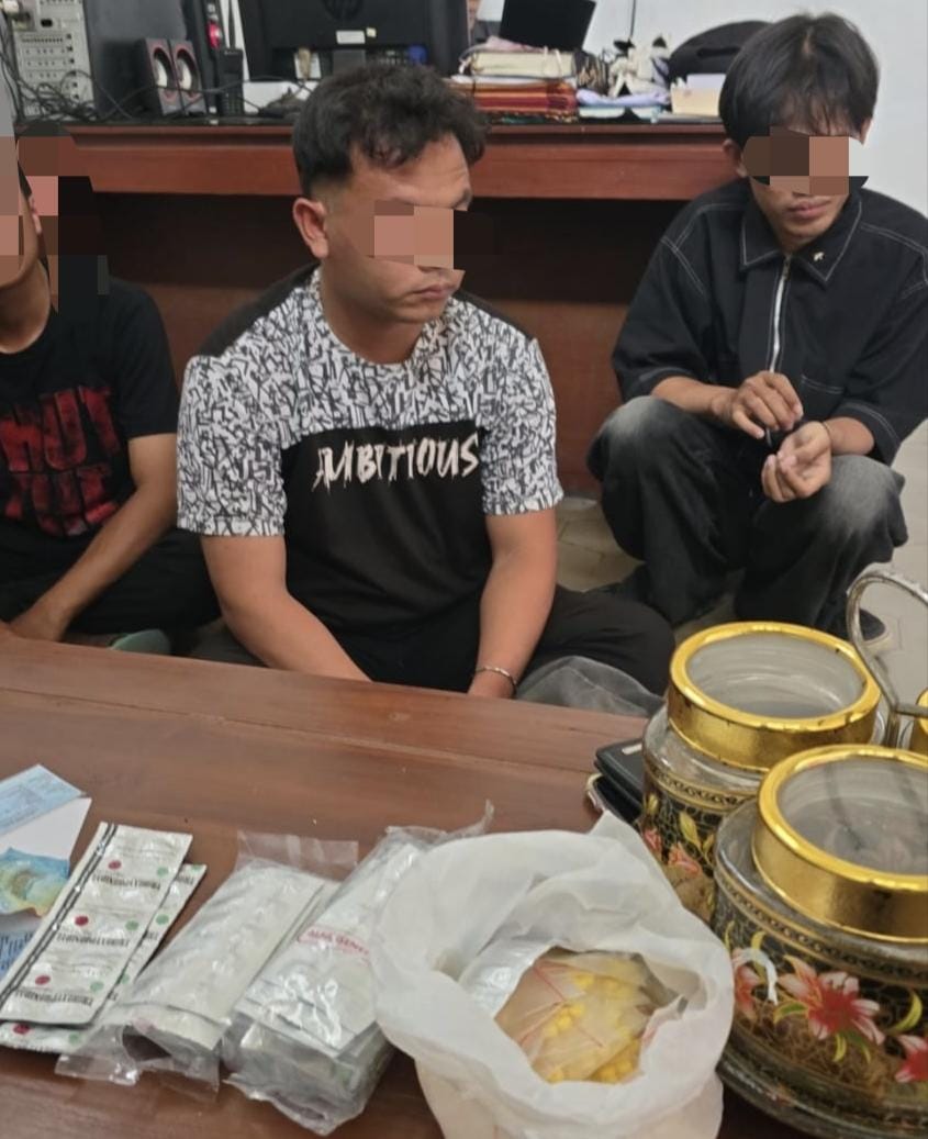 Polisi Bongkar Transaksi Obat Keras di Cibatu, Ratusan Butir Langsung Diamankan