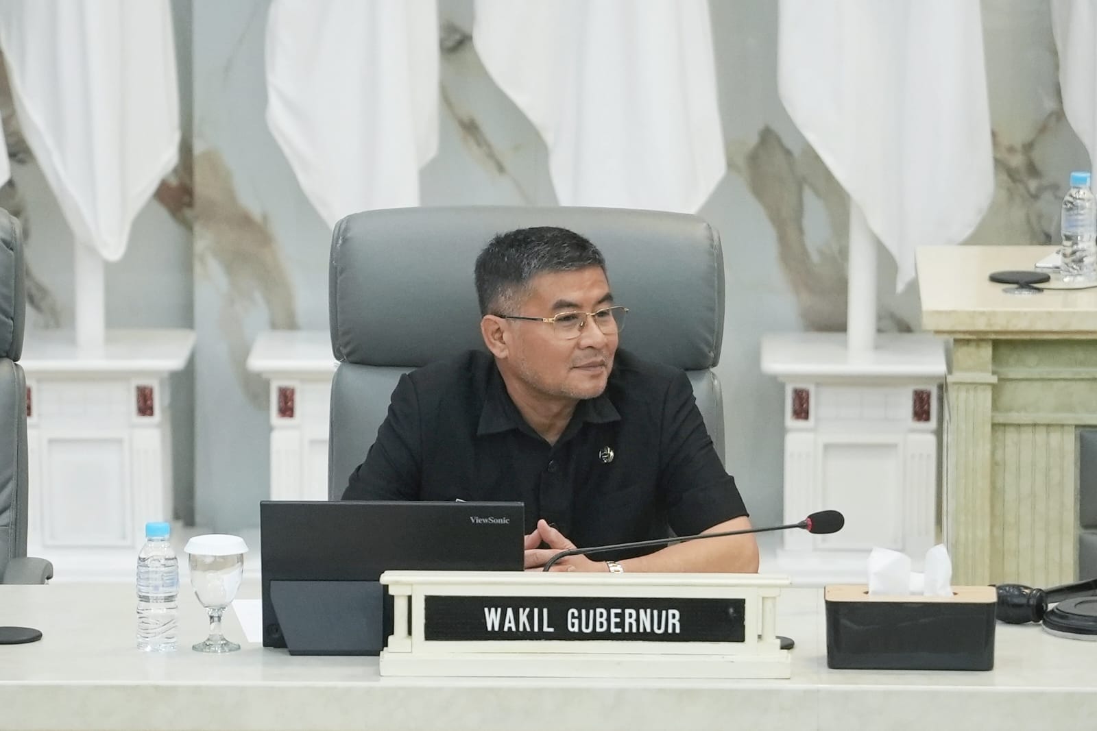 Wagub Erwan Pastikan Surplus APBD 2027 akan Disampaikan pada Paripurna Berikutnya