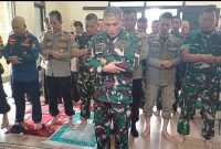TNI Polri di Kecamatan Tanjungsari Kab.Sumedang menggelar sholat ghaib doa bersama antisipasi bencana alam