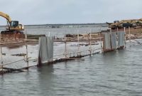 Pagar laut nan misterius yang berada di pesisir utara Kabupaten Bekasi, Jawa Barat.