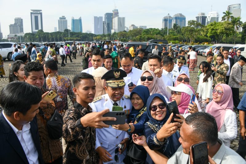 Gubernur Jawa Barat,Dedi Mulyadi usai pelantikan kepala daerah di Jakarta.