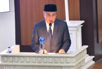 Bey Machmudin menyampaikan ucapan perpisahan di Rapat Paripurna DPRD Jabar di Kota Bandung, Jumat (21/2/2025).