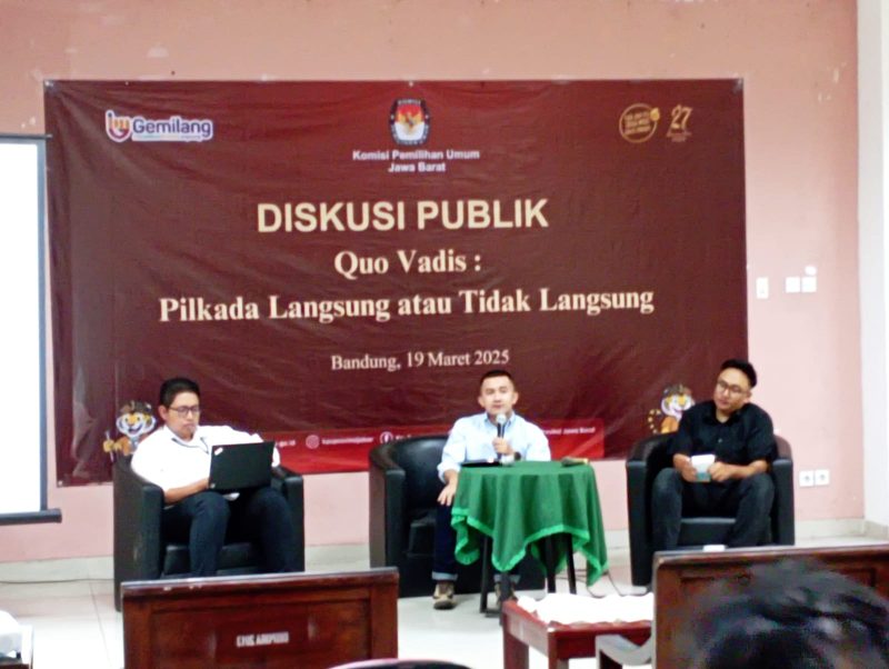 Indonesian Politics Research & Consulting menggelar
Diskusi publik terkait Pilkada Langsung atau tidak langsung.