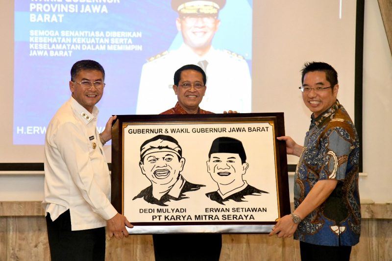 Wakil Gubernur Jawa Barat Erwan Setiawan Melakukan Kunjungan ke PT. Karya Mitra Seraya di Kabupaten Bogor, Kamis (31/7/2025).