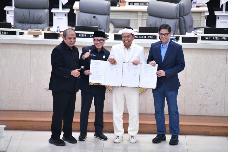 Gubernur Jabar dan DPRD Sepakati Perubahan KUA-PPAS 2025.