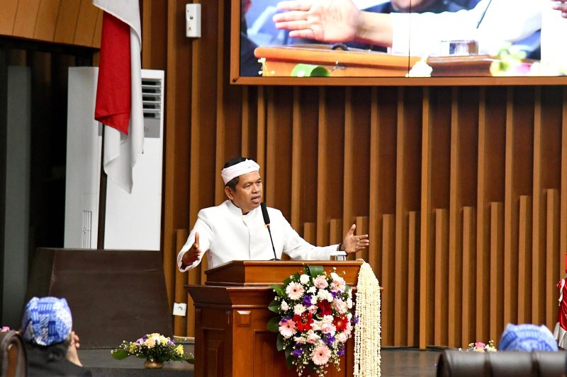 Dedi Mulyadi, Gubernur Jawa Barat.