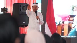 Dedi Mulyadi, Gubernur Jawa Barat.
