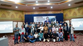 Wakil Ketua DPRD Jabar,MQ Iswara saat Poto bersama dengan Jurnalis Hukum Bandung (JHB) di Hotel Horison,Jalan Pelajar Pejuang,Kota Bandung/Jumat (10/10/2025).
