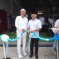 Gubernur Jawa Barat Dedi Mulyadi meresmikan fasilitas pengolahan limbah plastik di Hyundai Waste Recyling Center, Desa Wanajaya, Kecamatan Cibitung, Kabupaten Bekasi, Kamis (16/10/2025).