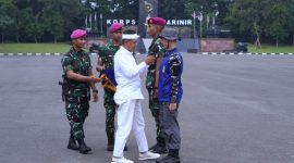 Gubernur Jawa Barat Dedi Mulyadi secara resmi membuka Pendidikan Karakter Gapura Panca Waluya Jabar Istimewa Batch VI Tahun 2025 di Kesatuan Marinir Cilandak, Jakarta Selatan, Selasa (21/10/2025).