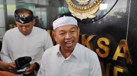 Gubernur Jawa Barat Dedi Mulyadi mengunjungi Kantor Badan Pemeriksa Keuangan (BPK) Perwakilan Provinsi Jawa Barat di Jalan Mohammad Toha, Kota Bandung, Jumat (24/10/2025).