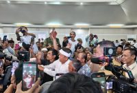 KDM pastikan bantuan Rp9 juta bagi pekerja tambang Parung Panjang disalurkan dua tahap.