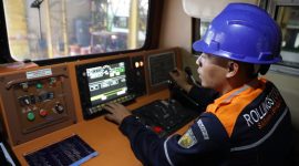 11 syarat ini wajib dipastikan berfungsi di lokomotif sebelum roda berputar .