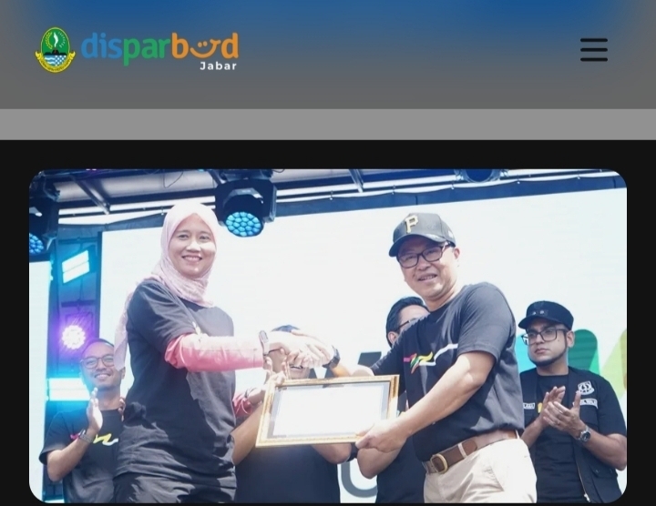 Pemprov Jabar terima Sertifikat Karisma Event Nusantara dari Kemenpar RI.