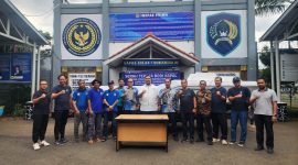 Lapas Sukamiskin secara resmi menyerahkan dua unit body kasko speedboat berbahan fiberglass berukuran enam meter kepada PT Sriwijaya Fiber Boat