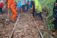 KAI Daop 2 Bandung mohon maaf atas keterlambatan sejumlah perjalanan KA akibat gangguan perjalanan di Petak Jalan Purwakarta–Ciganea.
