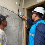 Berbagi Cahaya Lewat Light Up The Dream, PLN UP3 Majalaya Sambung Listrik Gratis bagi Korban Longsor Arjasari