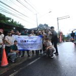 IJTI Korda Bandung Bersama Wakil Ketua DPR RI Cucun Ahmad Syamsurijal Bagikan Takjil dan Sembako di Jalur Nagreg