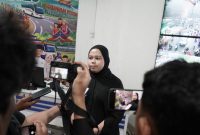 Anggota DPRD Jawa Barat, Humaira Zahrotun Noor, turun langsung memantau arus mudik Lebaran 1447 H di kawasan Nagreg, Kabupaten Bandung, Rabu (18/3/2026). 