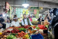 Harga kebutuhan barang pokok di Jawa Barat menunjukkan tren penurunan setelah Idulfitri 2026.