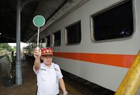 KAI Daop 2 Bandung catat kinerja ketepatan waktu KA berangkat pada Angkutan Lebaran 2026 mencapai 99,80% meningkat dari Angkutan Lebaran 2025.