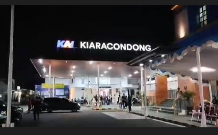 7 Stasiun tersibuk di Daop 2 Bandung selama Angkutan Lebaran 2026, Bandung dan Kiaracondong dominasi pergerakan penumpang.