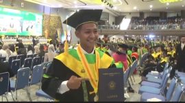 Gelandang Persib Bandung Bechkam Putra raih gelar Sarjana di Universitas Jenderal Achmad.
