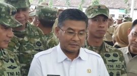 Wakil Gubernur Jawa Barat,Erwan saat menghadiri pembukaan Kegiatan Siliwangi Santri Camp (SSC) Jabar - Banten, Jumat (17/4/2026).