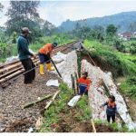 Perbaikan Gogosan Dikebut, KAI Daop 2 Bandung Targetkan Esok Hari Operasional KA Siliwangi Kembali Normal
