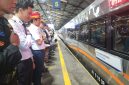 KA Sangkuriang Bandung - Ketapang resmi berangkat perdana hari ini,buka konektivitas baru Jawa Barat hingga ujung timur Jawa.