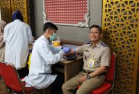 Kantor Pertanahan Kota Bandung menggelar kegiatan Medical Check Up (MCU) bagi seluruh pegawai, bekerja sama dengan Kimia Farma.