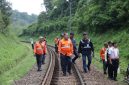 Jajaran manajemen KAI Daop 2 Bandung pastikan keselamatan perjalanan KA.