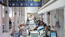 Pengguna jasa KA di wilayah KAI Daop 2 Bandung Januari–April 2026 tembus 1,7 juta pelanggan atau naik 9,42 persen.