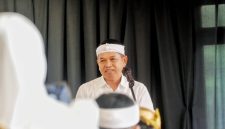 Dedi Mulyadi, Gubernur Jawa Barat.